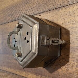 Antique jewelry/potpouri